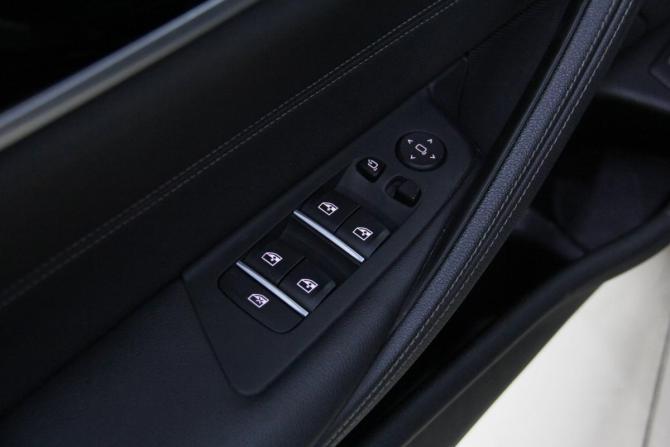 BMW 5 серии VII (G30/G31/G38) Рестайлинг с пробегом 2020 года, цена 3 885 000 рублей, 158898 км, универсал, Автокод Объявления