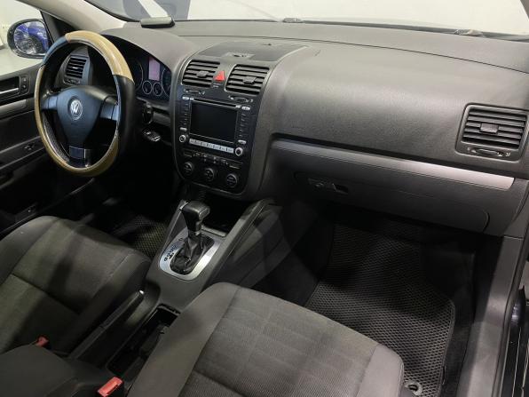 Volkswagen Golf V с пробегом 2007 года, цена 589 900 рублей, 210000 км, хэтчбек, Автокод Объявления
