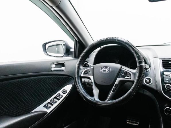 Hyundai Solaris I Рестайлинг с пробегом 2015 года, цена 1 450 000 рублей, 90745 км, седан, Автокод Объявления