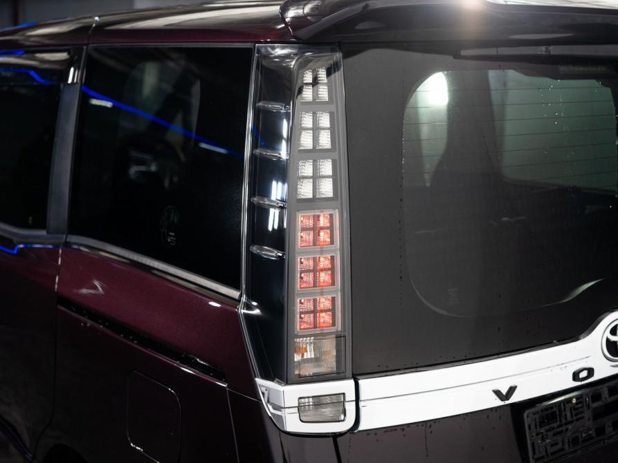 Toyota Voxy III (R80) Иркутск  - изображение 23
