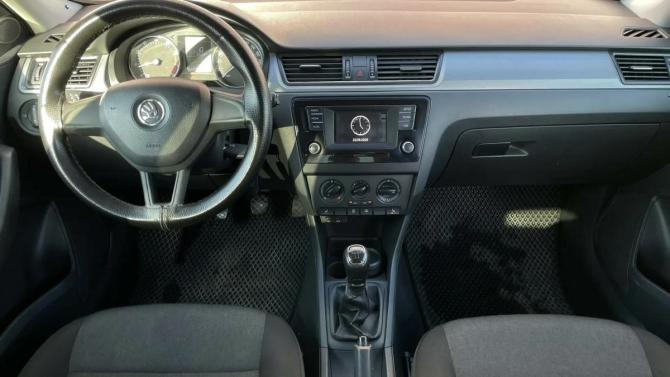 Skoda Rapid I с пробегом 2017 года, цена 907 000 рублей, 244465 км, лифтбек, Автокод Объявления