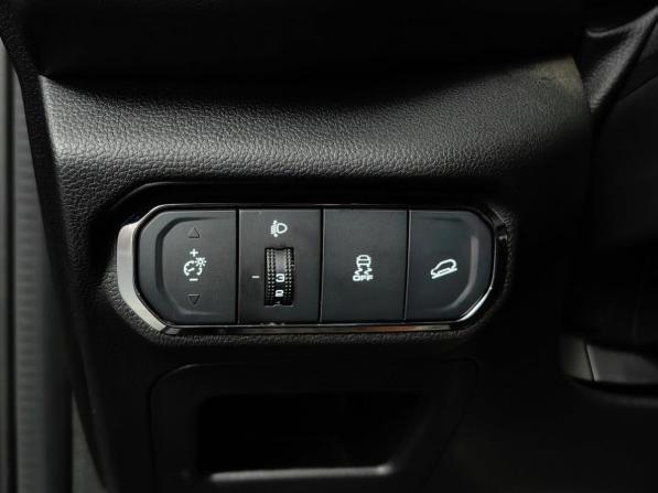 Haval Jolion I с пробегом 2023 года, цена 1 499 000 рублей, 123538 км, внедорожник, Автокод Объявления