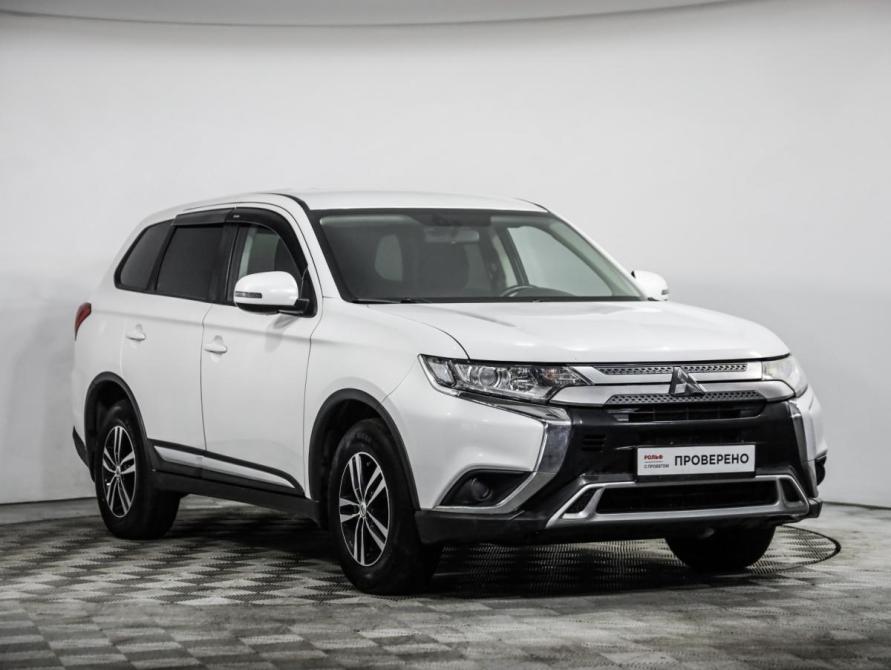 Mitsubishi Outlander III Рестайлинг 3 Санкт-Петербург  - изображение 3