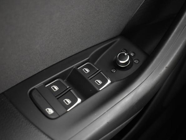 Audi Q3 I (8U) с пробегом 2012 года, цена 1 567 900 рублей, 176490 км, внедорожник, Автокод Объявления