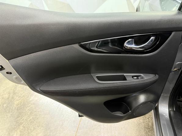 Nissan Qashqai II с пробегом 2018 года, цена 1 520 000 рублей, 133381 км, внедорожник, Автокод Объявления