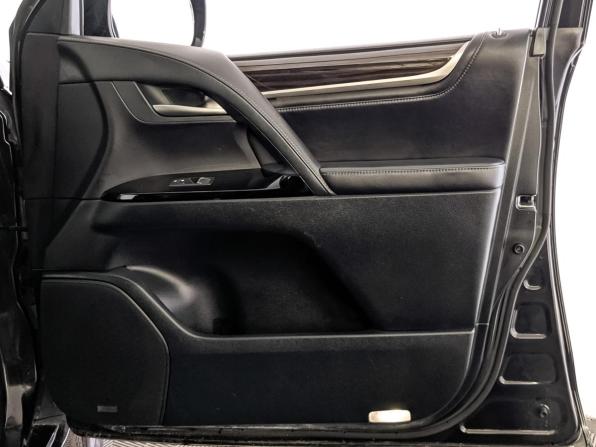 Lexus LX III Рестайлинг 2 с пробегом 2021 года, цена 9 187 800 рублей, 129750 км, внедорожник, Автокод Объявления