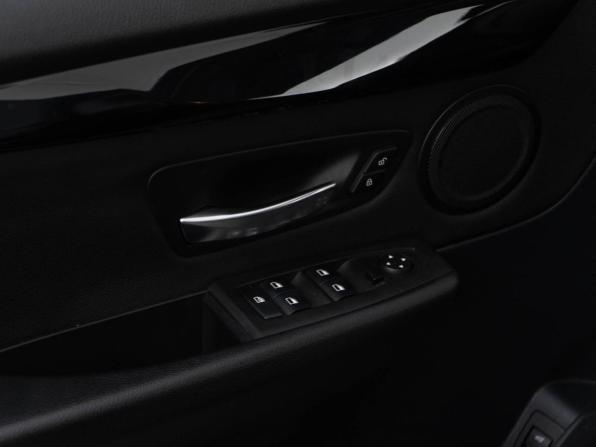 BMW 2 серии Active Tourer F45 Рестайлинг с пробегом 2018 года, цена 1 698 055 рублей, 121318 км, компактвэн, Автокод Объявления