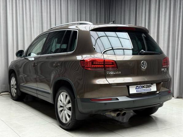 Volkswagen Tiguan I Рестайлинг с пробегом 2015 года, цена 1 549 000 рублей, 208881 км, внедорожник, Автокод Объявления