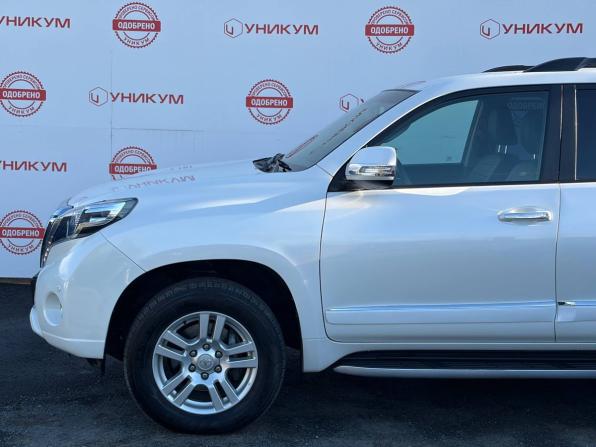 Toyota Land Cruiser Prado 150 Series с пробегом 2010 года, цена 2 699 000 рублей, 273967 км, внедорожник, Автокод Объявления