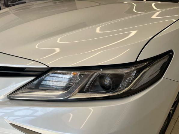 Toyota Camry VIII (XV70) Рестайлинг с пробегом 2022 года, цена 2 835 000 рублей, 27071 км, седан, Автокод Объявления