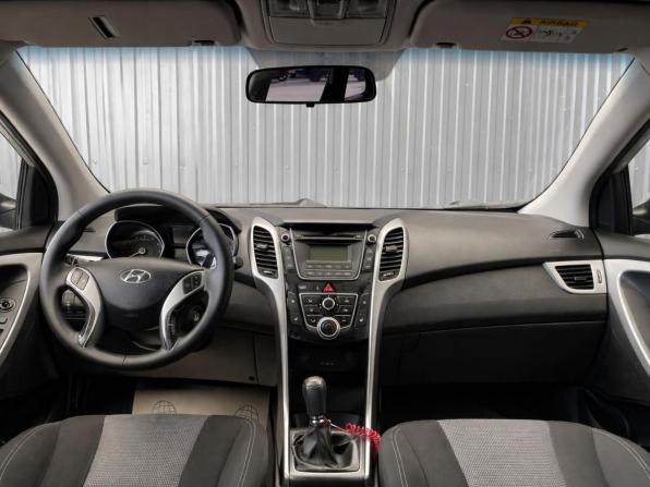 Hyundai i30 II с пробегом 2013 года, цена 1 057 000 рублей, 114000 км, универсал, Автокод Объявления