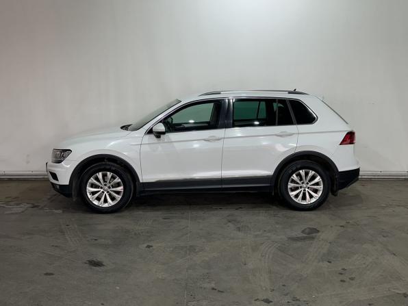 Volkswagen Tiguan II с пробегом 2017 года, цена 2 375 000 рублей, 85882 км, внедорожник, Автокод Объявления