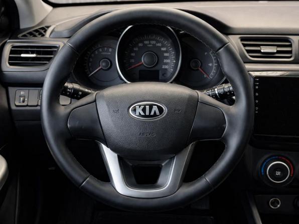 Kia Rio III с пробегом 2013 года, цена 717 000 рублей, 250753 км, хэтчбек, Автокод Объявления