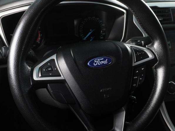 Ford Mondeo V с пробегом 2015 года, цена 1 455 000 рублей, 172332 км, седан, Автокод Объявления