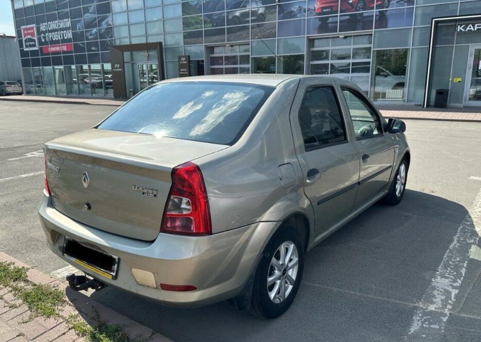 Renault Logan I Рестайлинг Кемерово  - изображение 4