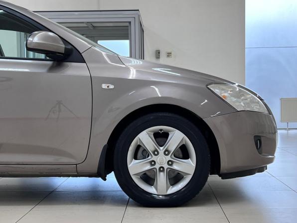 Kia Ceed I с пробегом 2007 года, цена 699 000 рублей, 224495 км, универсал, Автокод Объявления