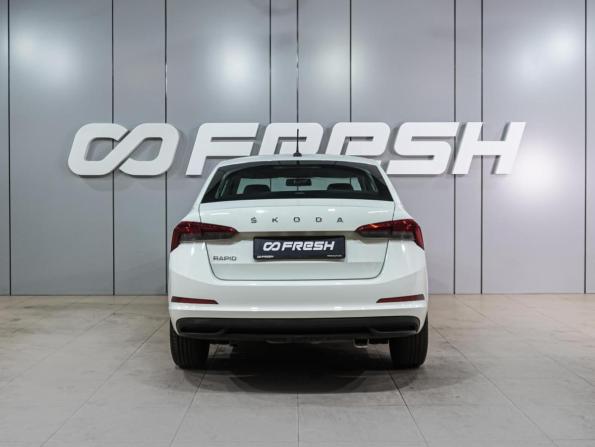 Skoda Rapid II с пробегом 2020 года, цена 1 384 000 рублей, 209764 км, лифтбек, Автокод Объявления