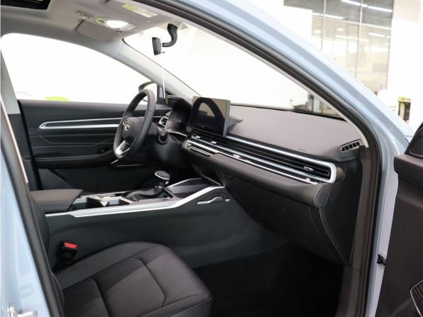 Новый Belgee S50 2026 года, цена 2 165 990 рублей, седан, Автокод Объявления