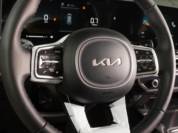 Kia Sorento IV Рестайлинг с пробегом 2025 года, цена 6 899 000 рублей, 4077 км, внедорожник, Автокод Объявления