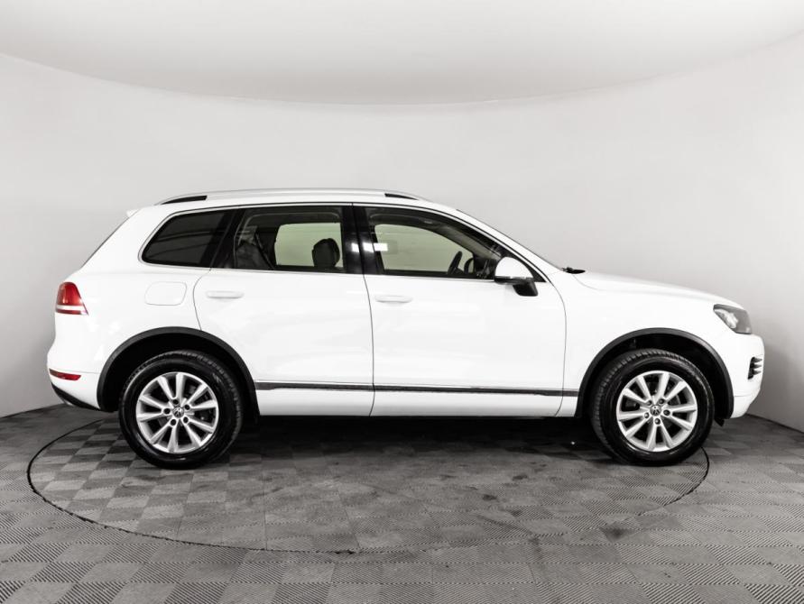 Volkswagen Touareg II Санкт-Петербург  - изображение 4