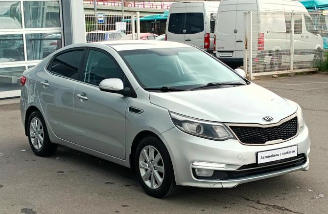 Kia Rio III Рестайлинг с пробегом 2015 года, цена 899 000 рублей, 171000 км, седан, Автокод Объявления