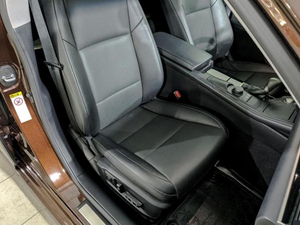 Lexus ES VI Рестайлинг с пробегом 2018 года, цена 2 850 000 рублей, 106321 км, седан, Автокод Объявления