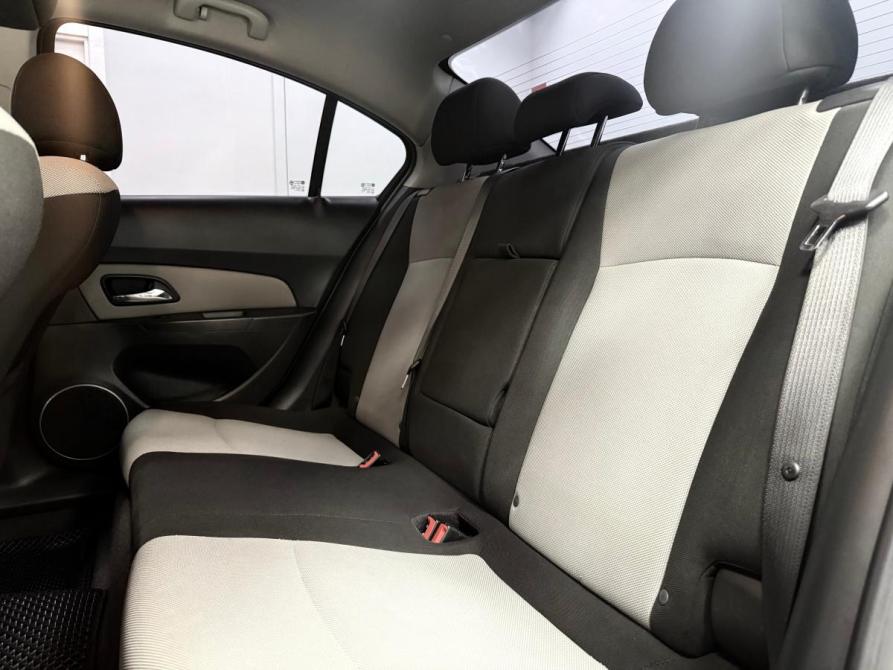 Chevrolet Cruze I Рестайлинг Казань  - изображение 9