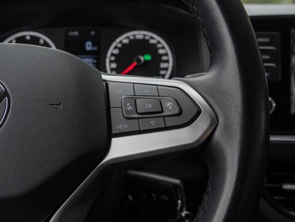 Volkswagen Polo VI с пробегом 2021 года, цена 1 700 000 рублей, 37238 км, лифтбек, Автокод Объявления