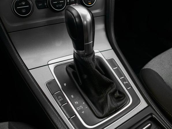 Volkswagen Golf VII с пробегом 2013 года, цена 1 450 000 рублей, 83703 км, хэтчбек, Автокод Объявления