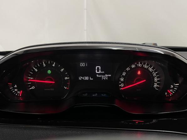 Peugeot 208 I с пробегом 2013 года, цена 550 000 рублей, 124381 км, хэтчбек, Автокод Объявления
