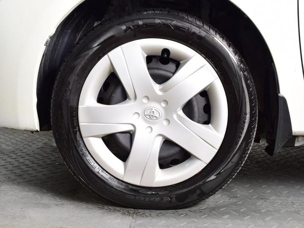 Toyota Ractis II с пробегом 2014 года, цена 999 995 рублей, 80752 км, хэтчбек, Автокод Объявления