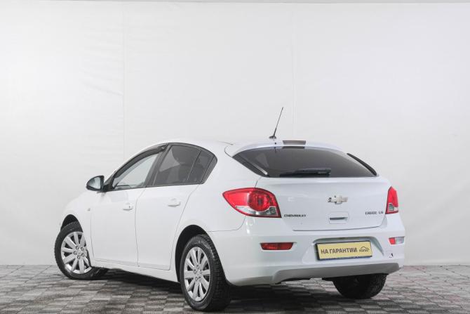 Chevrolet Cruze I с пробегом 2012 года, цена 649 000 рублей, 246000 км, хэтчбек, Автокод Объявления