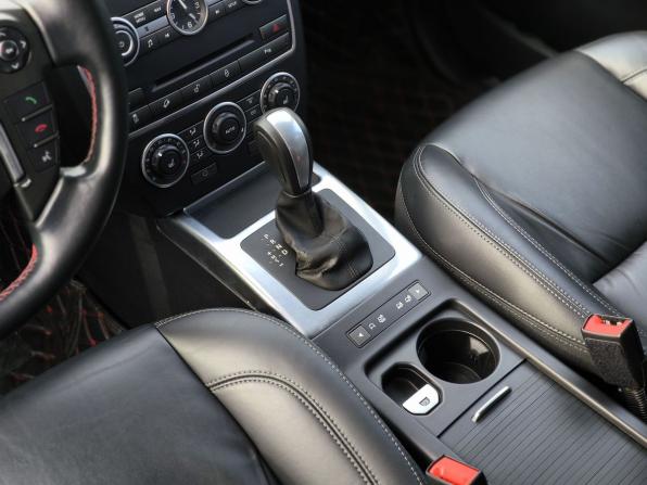 Land Rover Freelander II Рестайлинг 2 с пробегом 2014 года, цена 1 558 000 рублей, 129865 км, внедорожник, Автокод Объявления