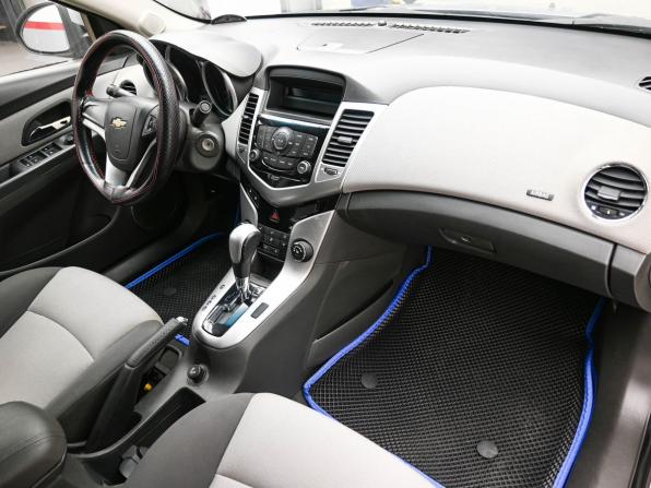 Chevrolet Cruze I с пробегом 2010 года, цена 599 900 рублей, 329700 км, седан, Автокод Объявления