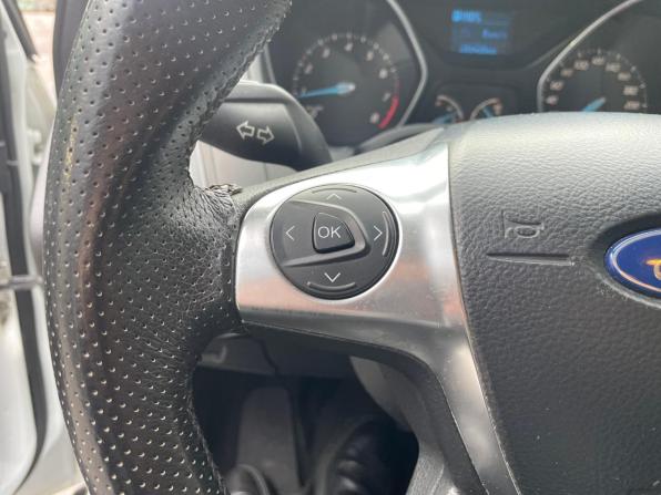 Ford Focus III с пробегом 2012 года, цена 665 000 рублей, 201500 км, универсал, Автокод Объявления