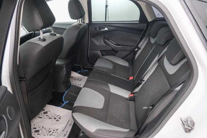 Ford Focus III с пробегом 2012 года, цена 899 000 рублей, 242313 км, хэтчбек, Автокод Объявления