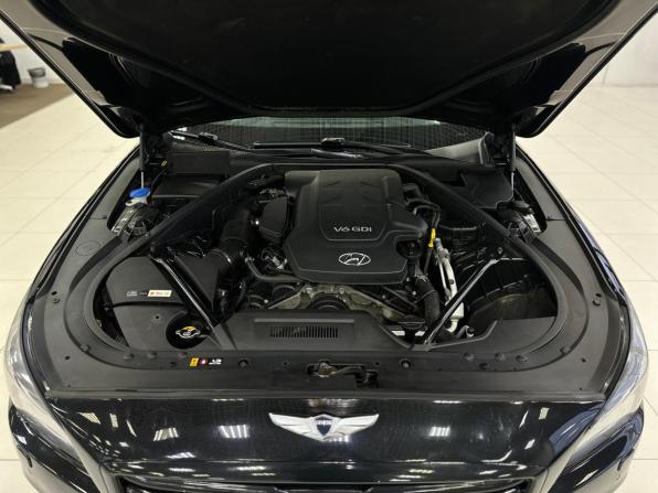 Hyundai Genesis II с пробегом 2016 года, цена 1 655 000 рублей, 194263 км, седан, Автокод Объявления