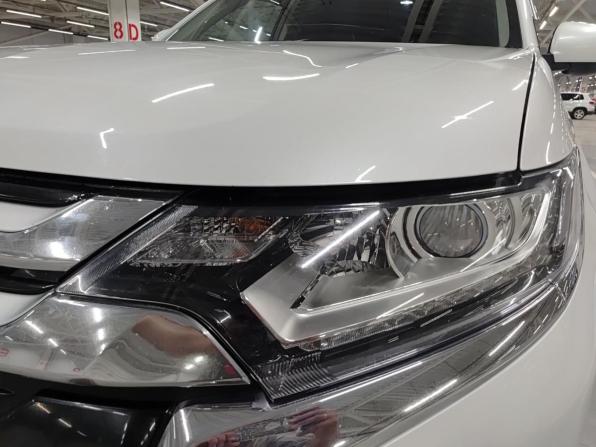 Mitsubishi Outlander III Рестайлинг 2 с пробегом 2015 года, цена 1 580 000 рублей, 181313 км, внедорожник, Автокод Объявления
