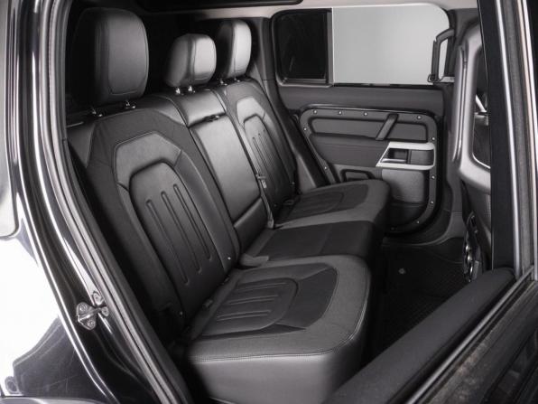 Land Rover Defender II с пробегом 2020 года, цена 7 569 000 рублей, 66105 км, внедорожник, Автокод Объявления