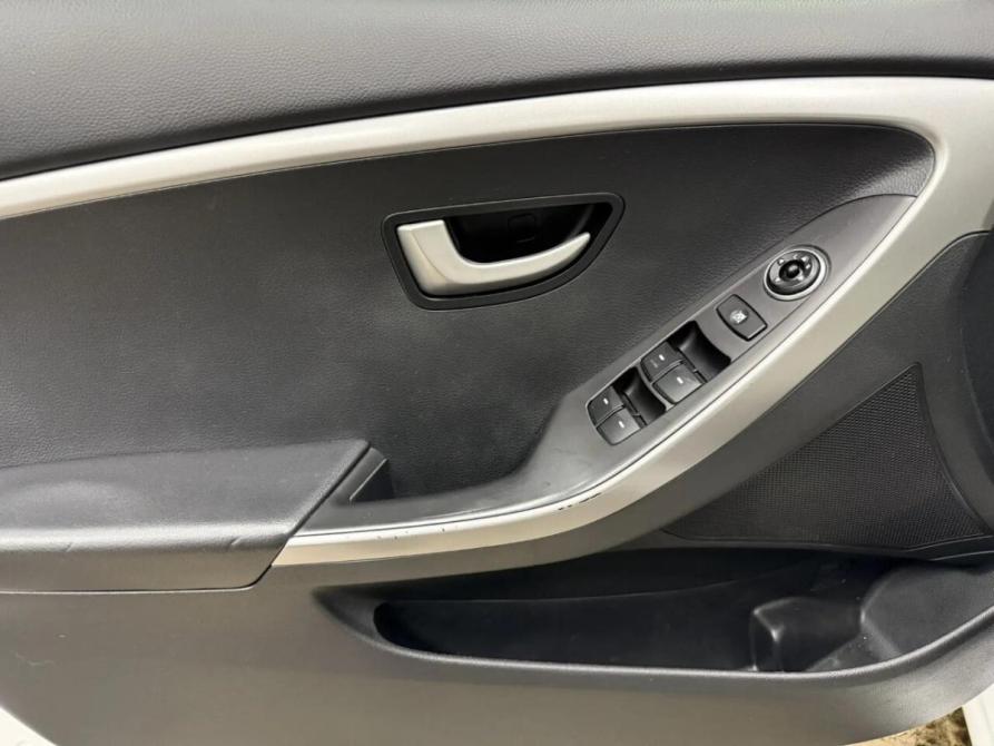 Hyundai i30 II Рестайлинг Набережные Челны  - изображение 6