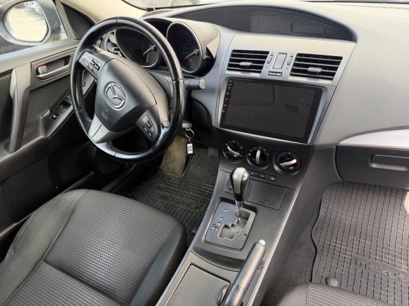 Mazda 3 II (BL) Рестайлинг с пробегом 2012 года, цена 1 095 000 рублей, 185000 км, седан, Автокод Объявления