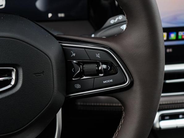 Geely Monjaro I с пробегом 2025 года, цена 3 900 000 рублей, 70 км, внедорожник, Автокод Объявления