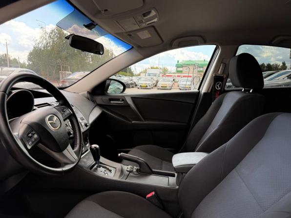 Mazda 3 II (BL) с пробегом 2010 года, цена 900 000 рублей, 144500 км, седан, Автокод Объявления