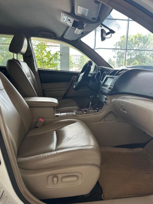 Toyota Highlander II (XU40) Рестайлинг Новосибирск  - изображение 17