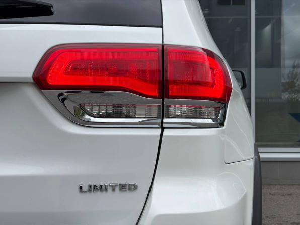 Jeep Grand Cherokee IV (WK2) Рестайлинг с пробегом 2018 года, цена 3 475 000 рублей, 63980 км, внедорожник, Автокод Объявления