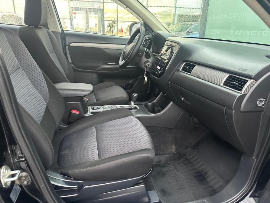 Mitsubishi Outlander III Рестайлинг Екатеринбург  - изображение 7