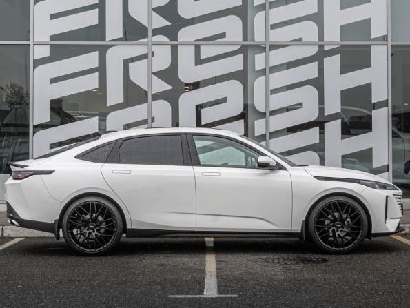 Changan Lamore с пробегом 2023 года, цена 2 097 000 рублей, 22625 км, седан, Автокод Объявления
