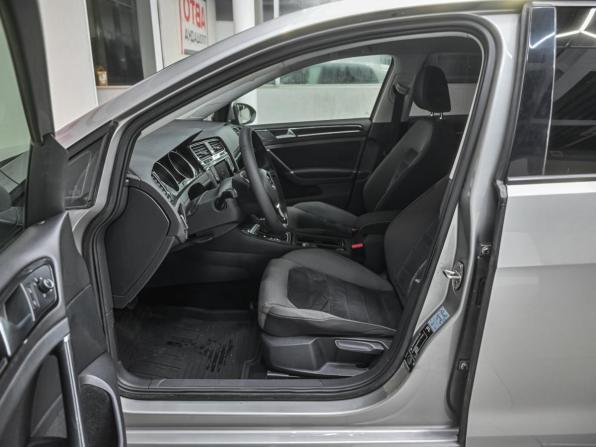 Volkswagen Golf VII с пробегом 2013 года, цена 1 299 000 рублей, 158000 км, хэтчбек, Автокод Объявления