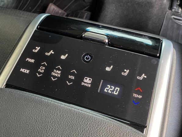 Toyota Camry VIII (XV70) с пробегом 2018 года, цена 2 598 000 рублей, 76000 км, седан, Автокод Объявления