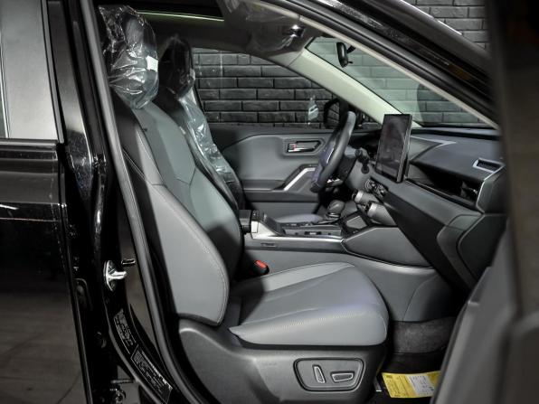 Toyota RAV4 VI (XA60) с пробегом 2026 года, цена 4 650 000 рублей, 37 км, внедорожник, Автокод Объявления